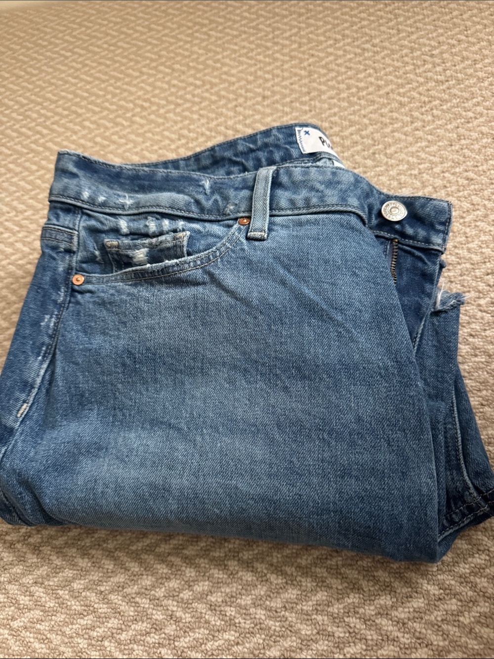 PAIGE Women’s Leenah Ankle Jeans in Medium Blue